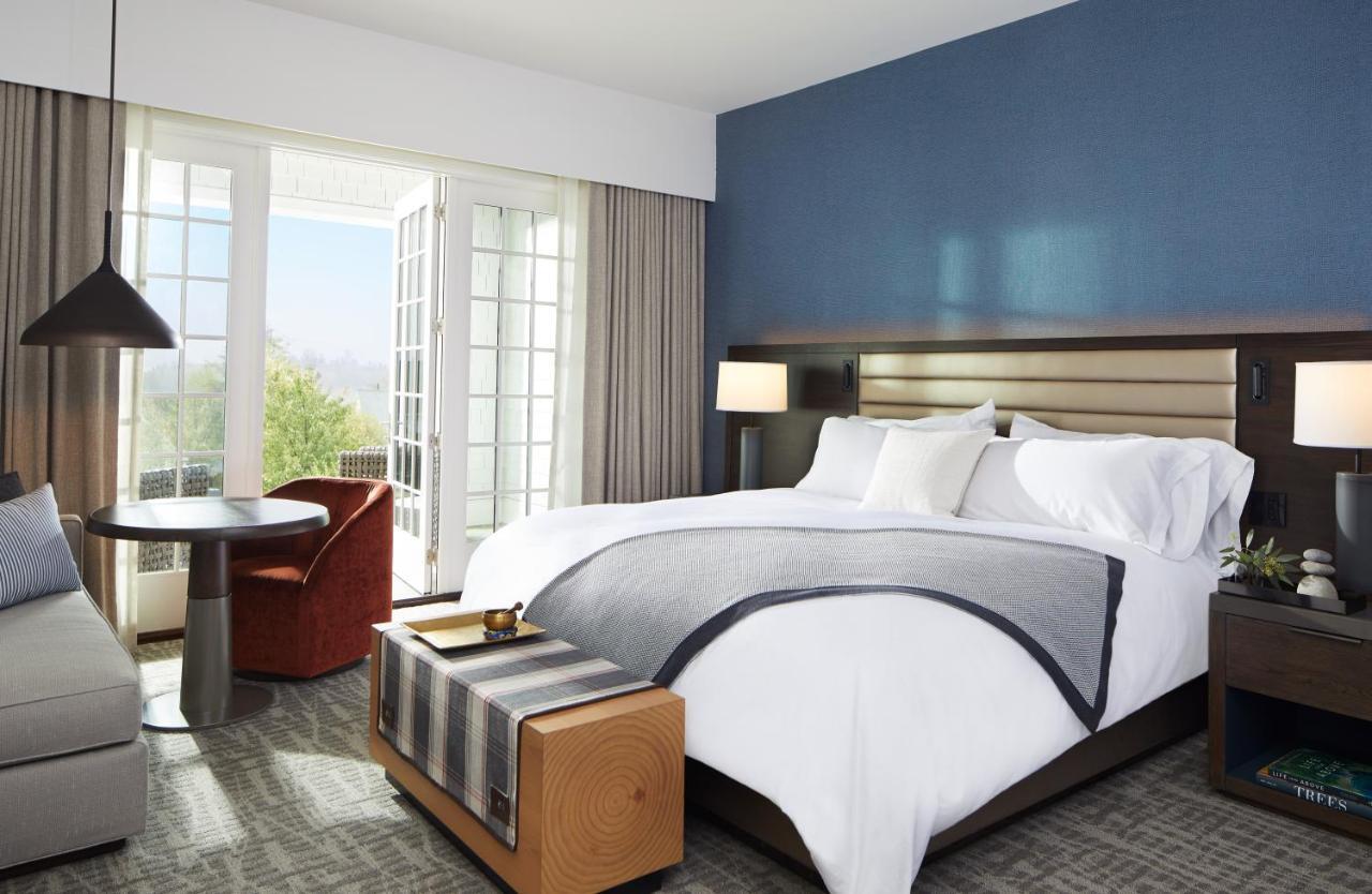 Cranwell Spa And Golf Resort (Adults Only) Lenox Bagian luar foto